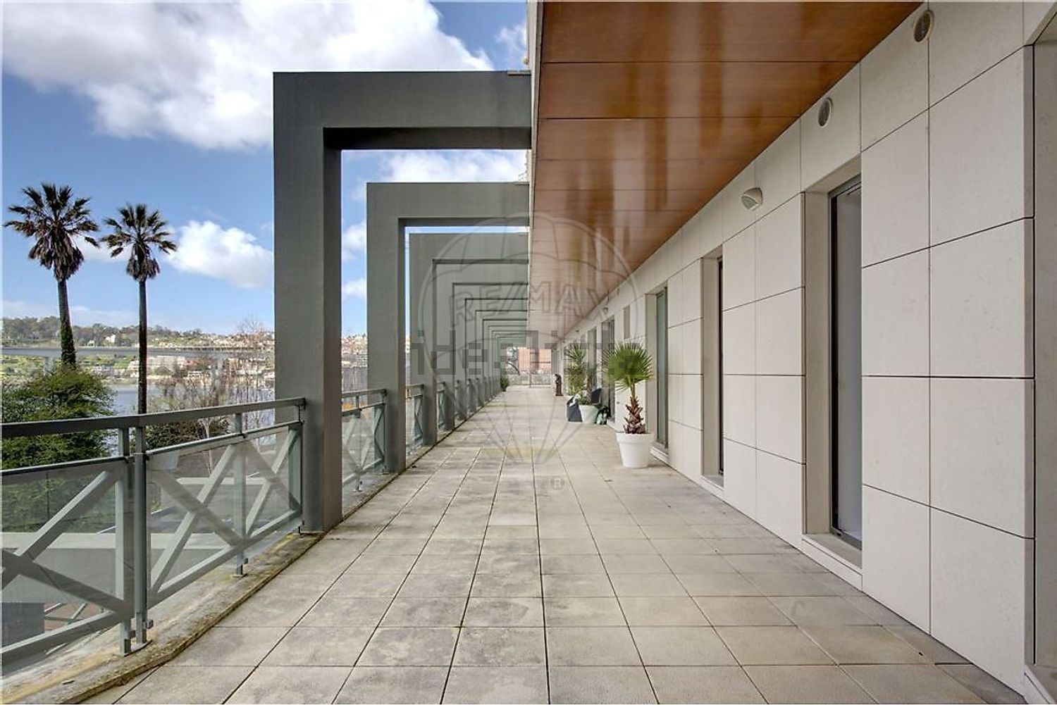 出租公寓 t1在Avenida Escritor Costa Barreto - 阳台