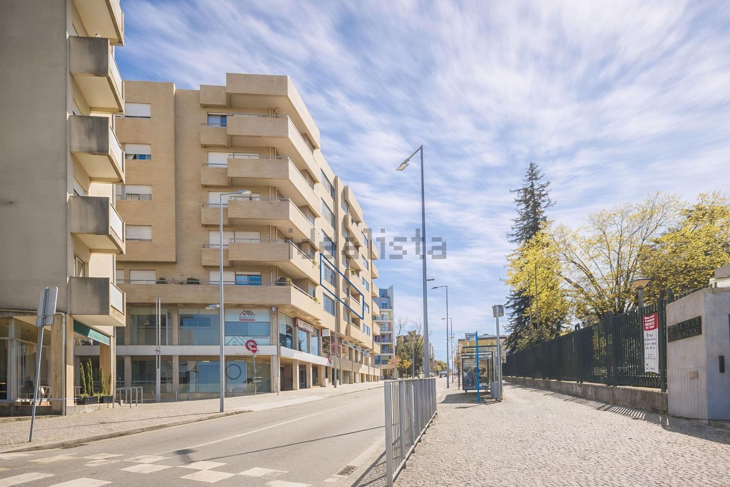 公寓 t3出售在Avenida de Sousa Cruz - 外立面