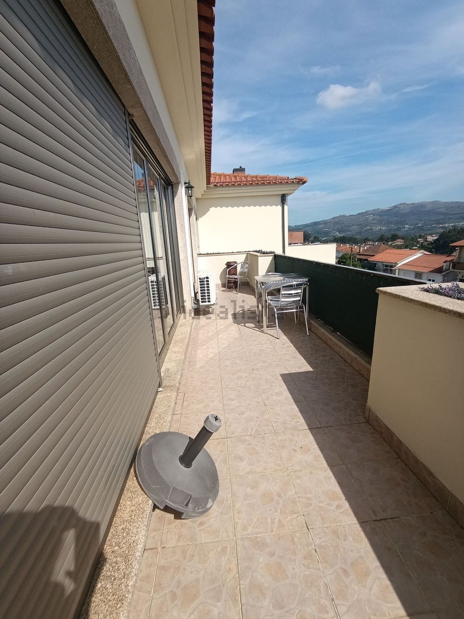 T0（单人公寓）出售在Rua Central de Ribaçais, 320 - 阳台