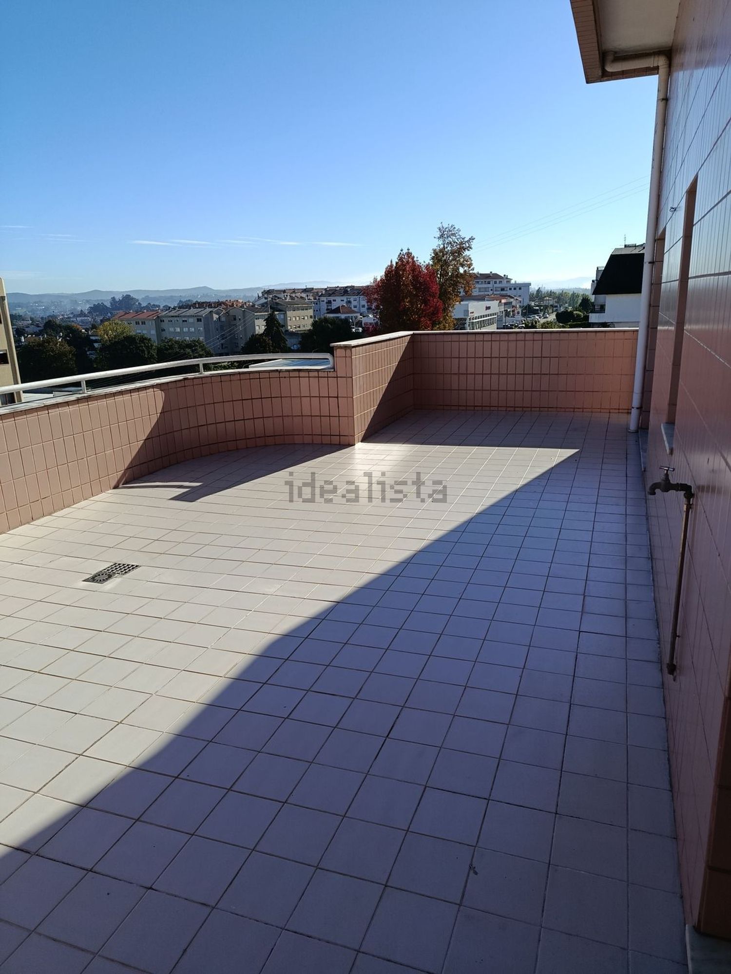 出租公寓 t3在Avenida Vasco da Gama, 2684 - 阳台