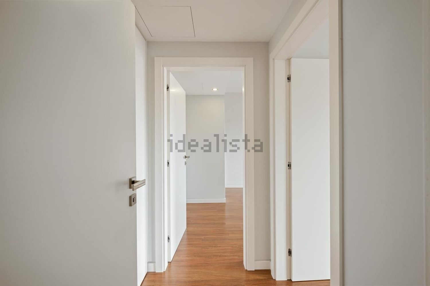 出租公寓 t2在 Bairro de Santa Teresinha - 过道