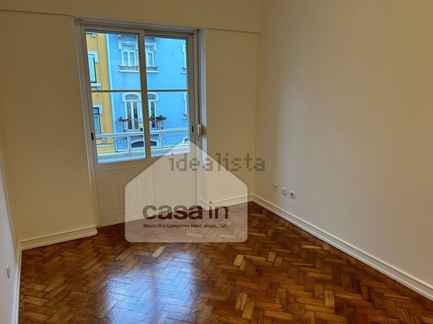 出租公寓 t1在Rua José Carlos dos Santos, 5 a - 卧室