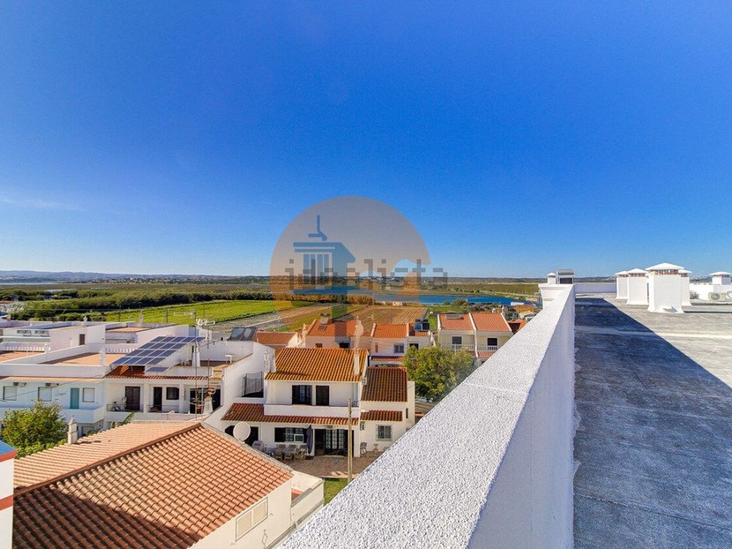 公寓 t2出售在 Vila Real de Santo António - 游泳池
