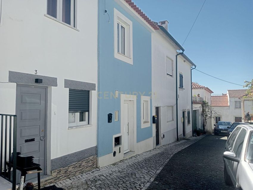 小楼房或独栋别墅出售在Rua Luís de Camões, 5