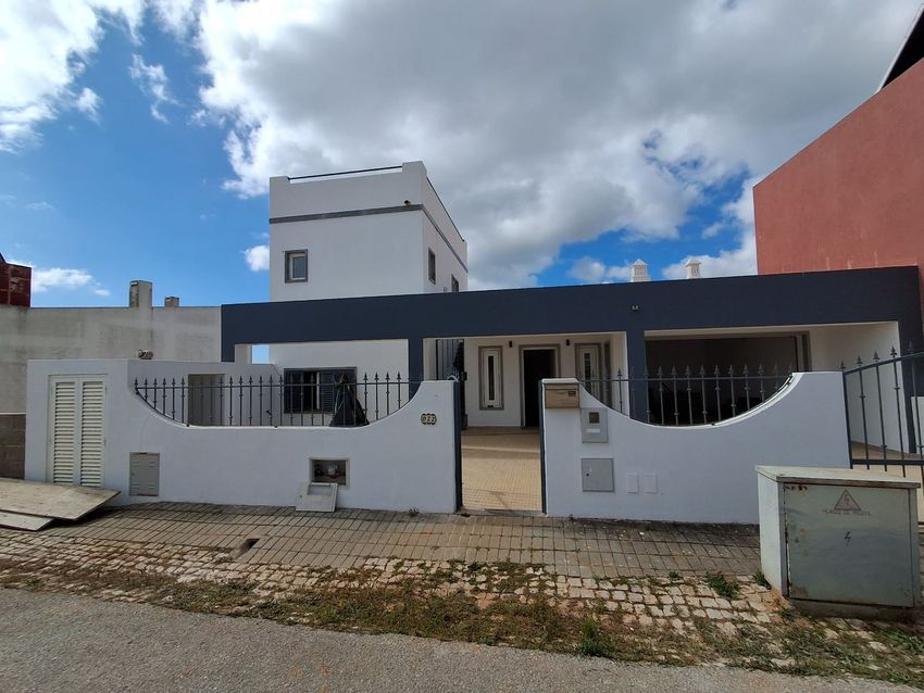 双拼别墅出售在Rua das Pimenteiras, 5