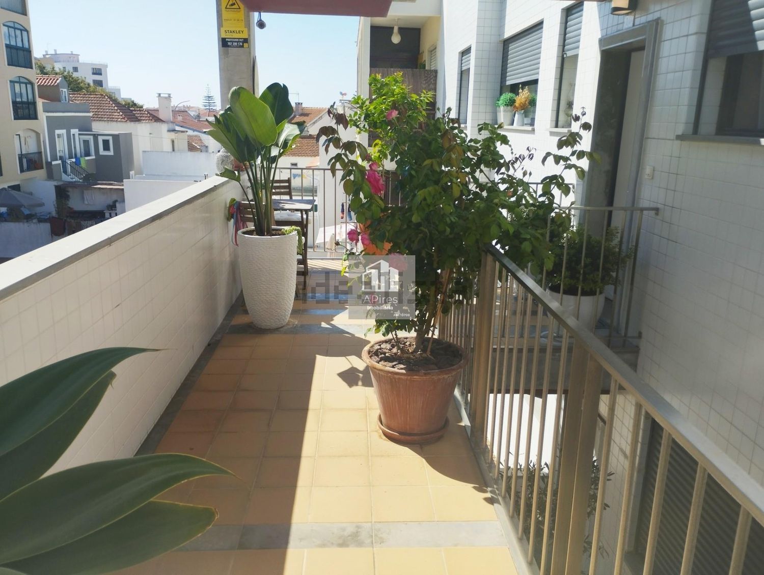 公寓 t2出售在Rua Doutor Leite Lage, 2 - 阳台
