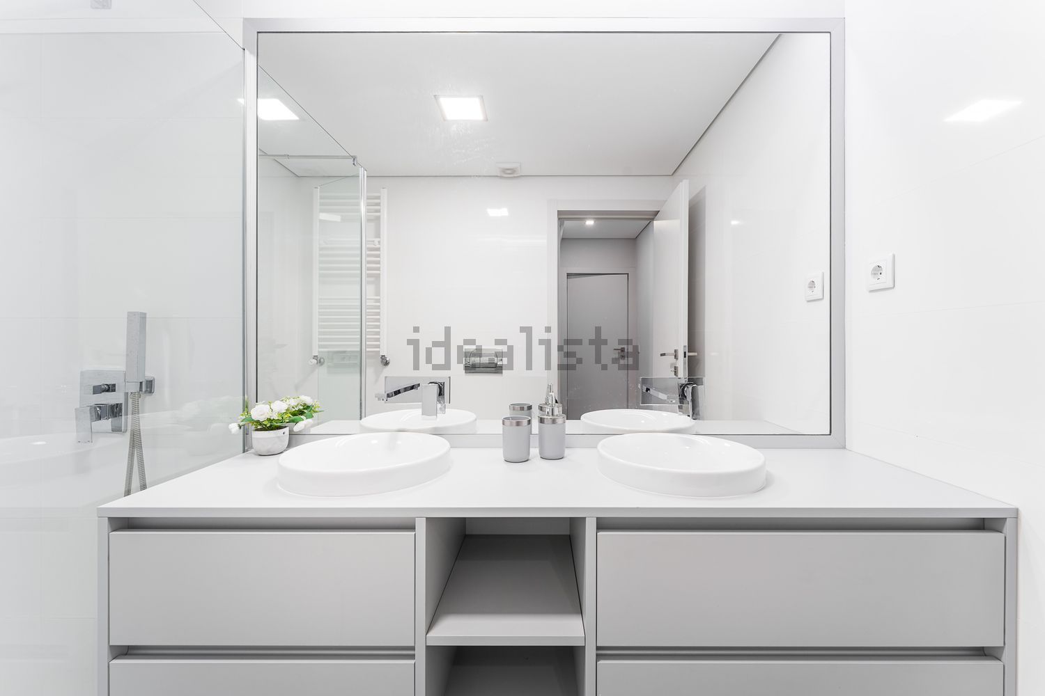 出租公寓 t3在Rua Doutor Joaquim Manuel Costa, 1507 - 卫生间