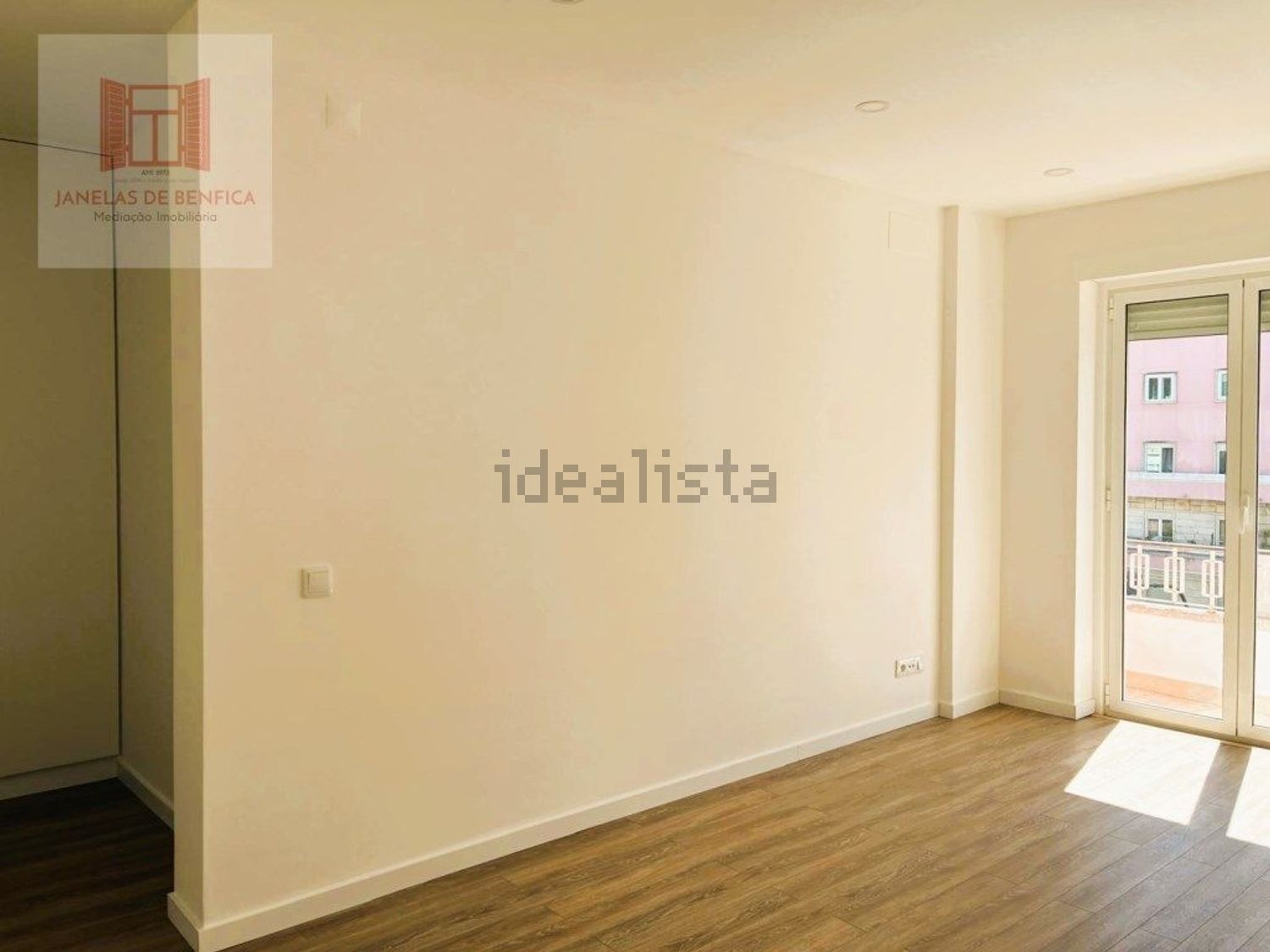 出租公寓 t2在Avenida de Roma - 客厅