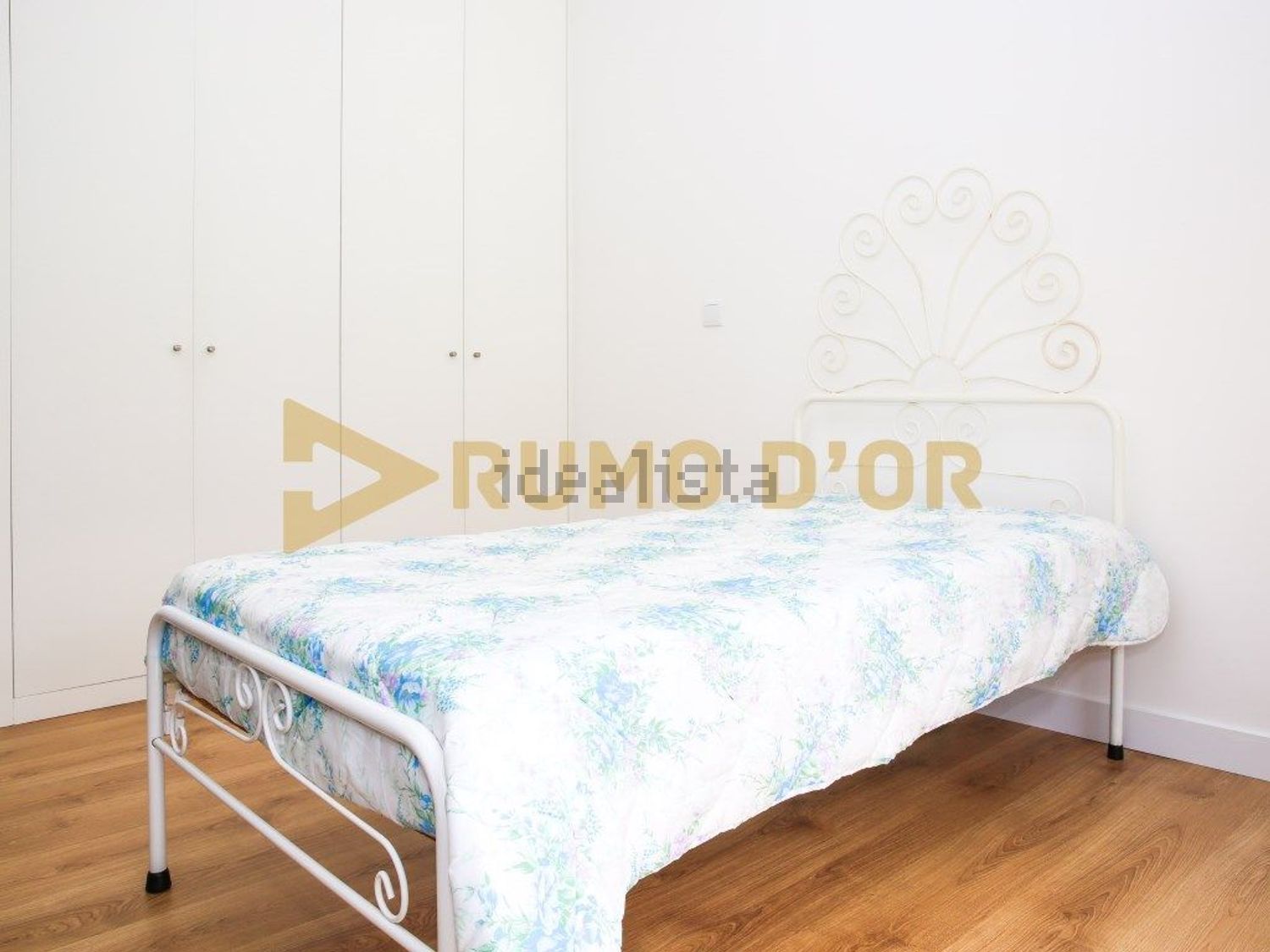 小楼房或独栋别墅出售在Rua Dom Manuel I, 8 - 卧室