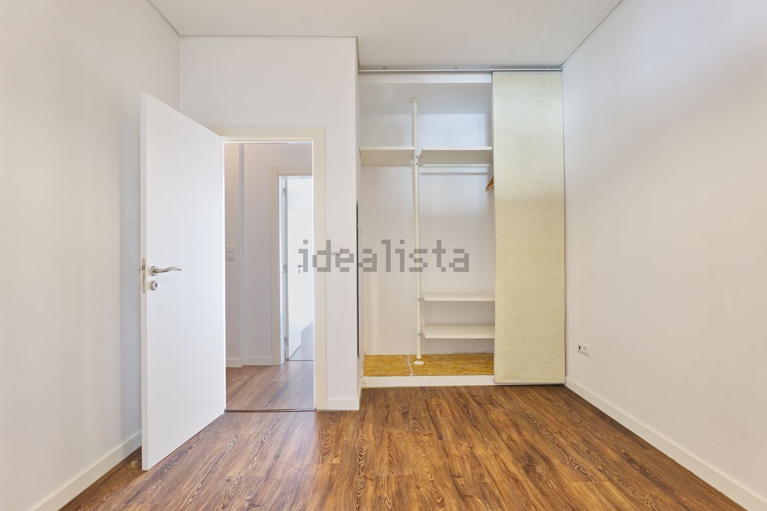 公寓 t2出售在Rua Sousa Viterbo, 11 - 卧室