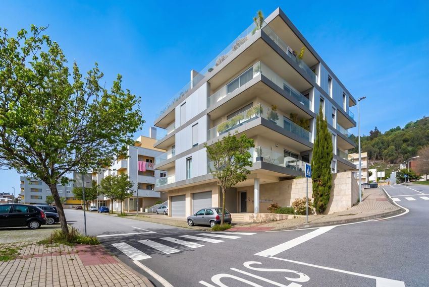 公寓 t2出售在Rua Filipe Terzi, 132