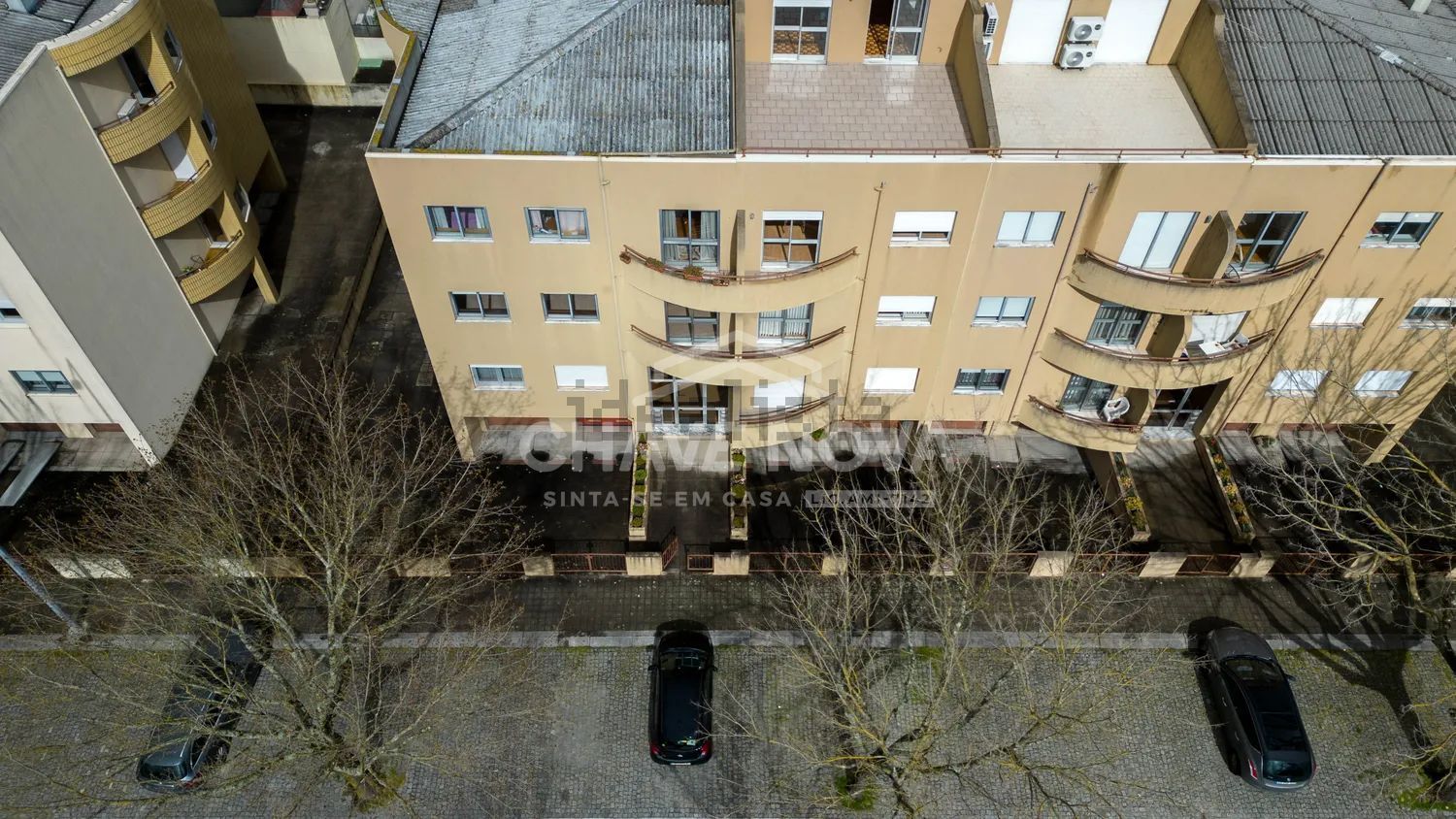 公寓 t3出售在Avenida Manuel Pinto de Azevedo - 视线