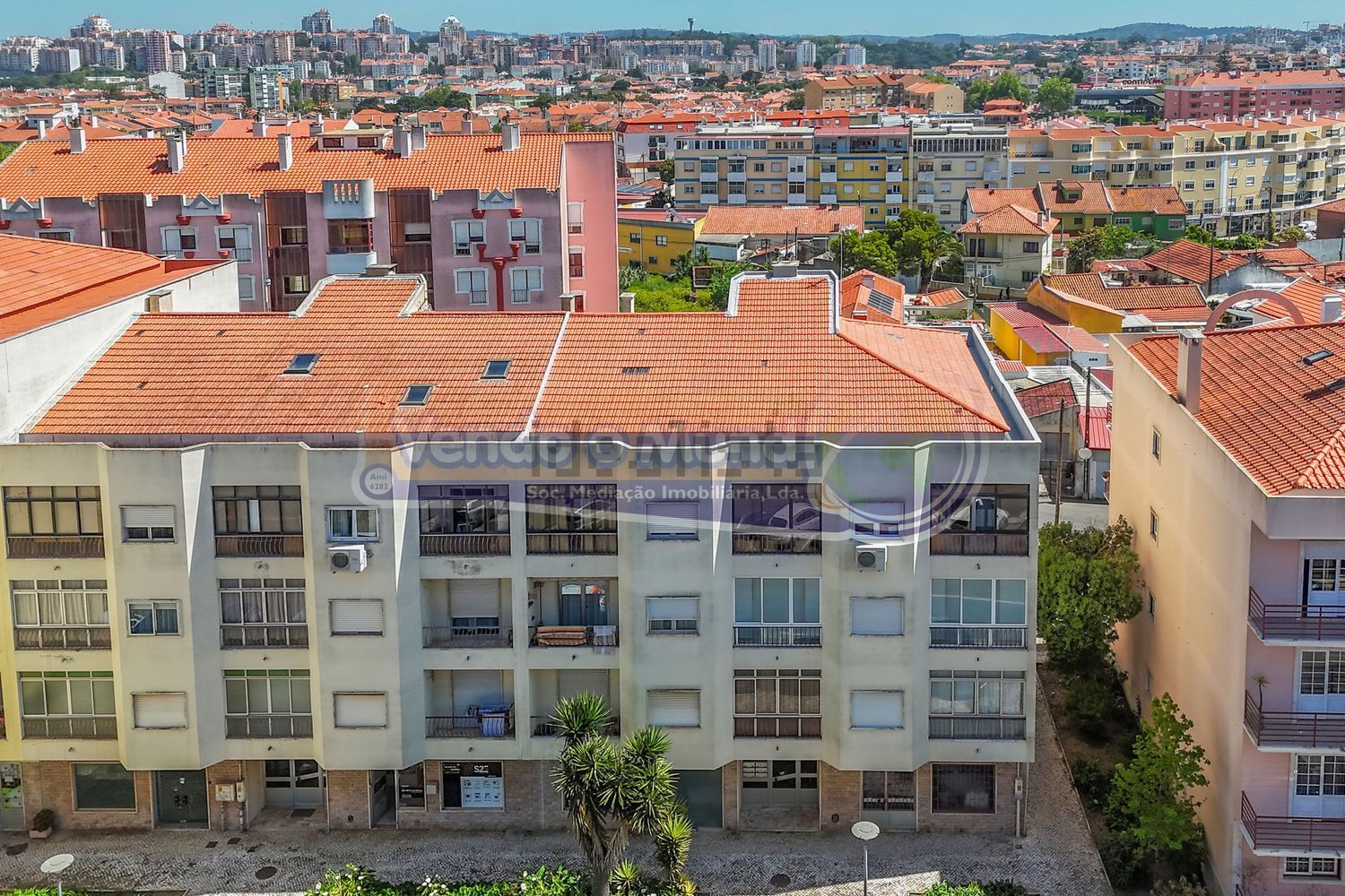 公寓 t3出售在 Bairro de São Carlos - 照片