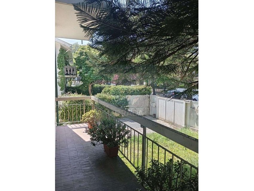 小楼房或独栋别墅出售在 Quinta Seca - Azenha de Cima