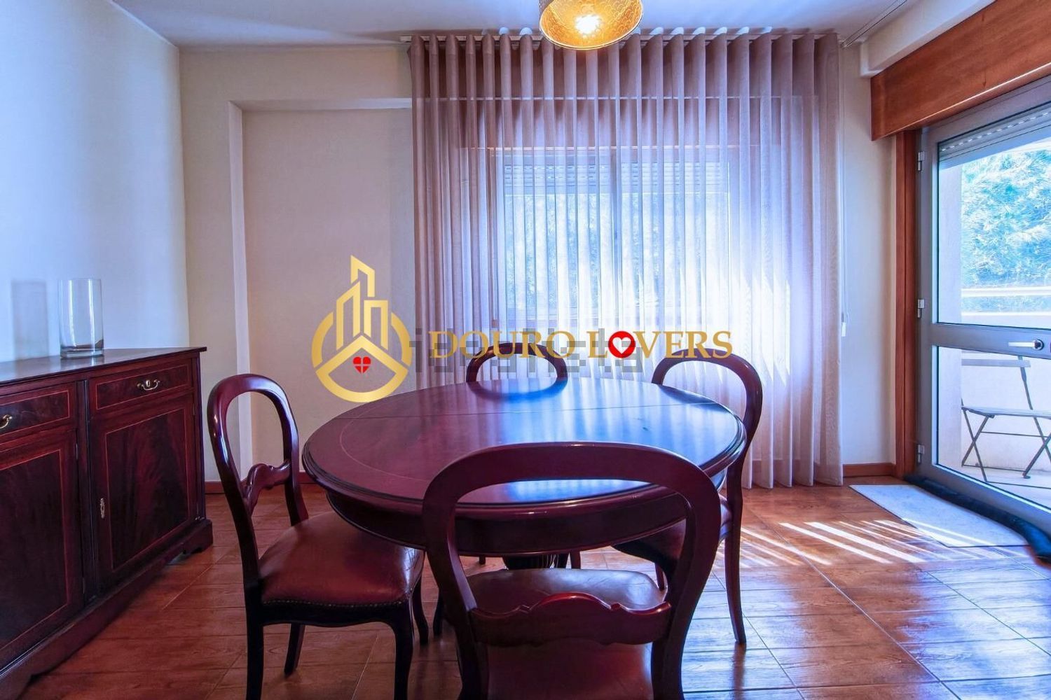 公寓 t2出售在Rua de Santa Luzia, 804 - 客厅