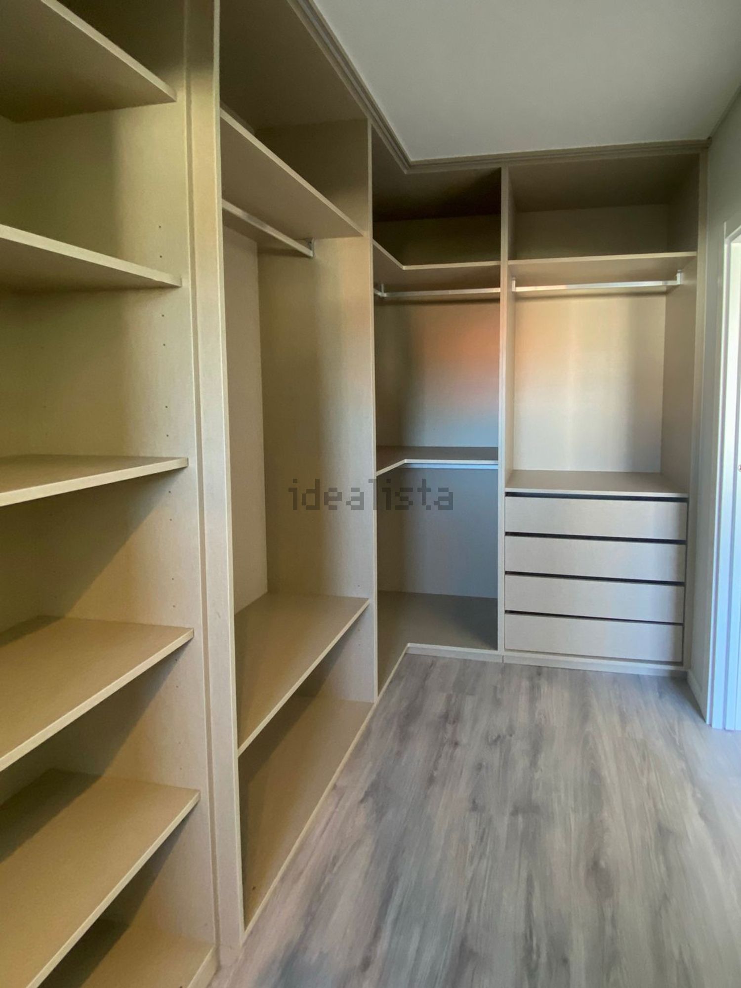 出租双拼别墅在 Bicesse - 试衣间