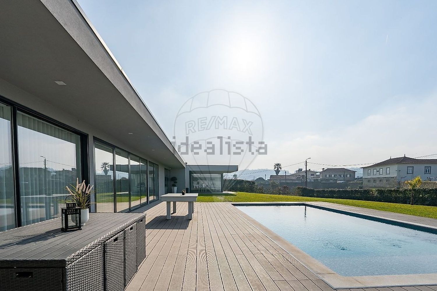 小楼房或独栋别墅出售在Rua Fontedeiros - 照片