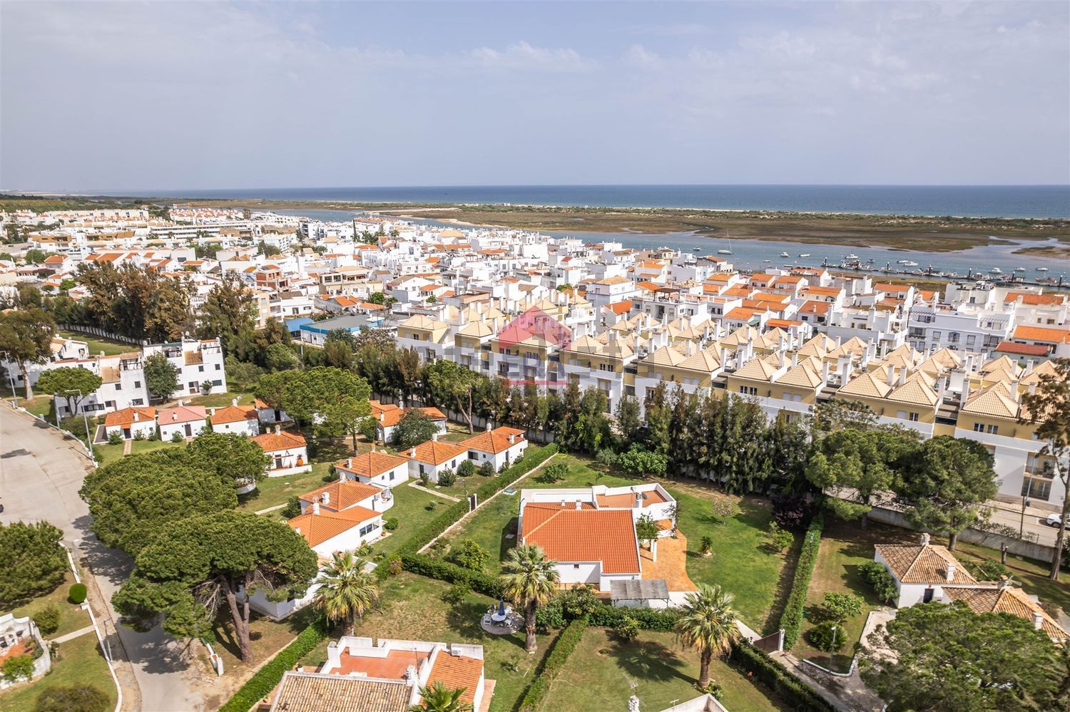小楼房或独栋别墅出售在 Aldeamento Turístico das Pedras da Rainha, 80 a - 视线