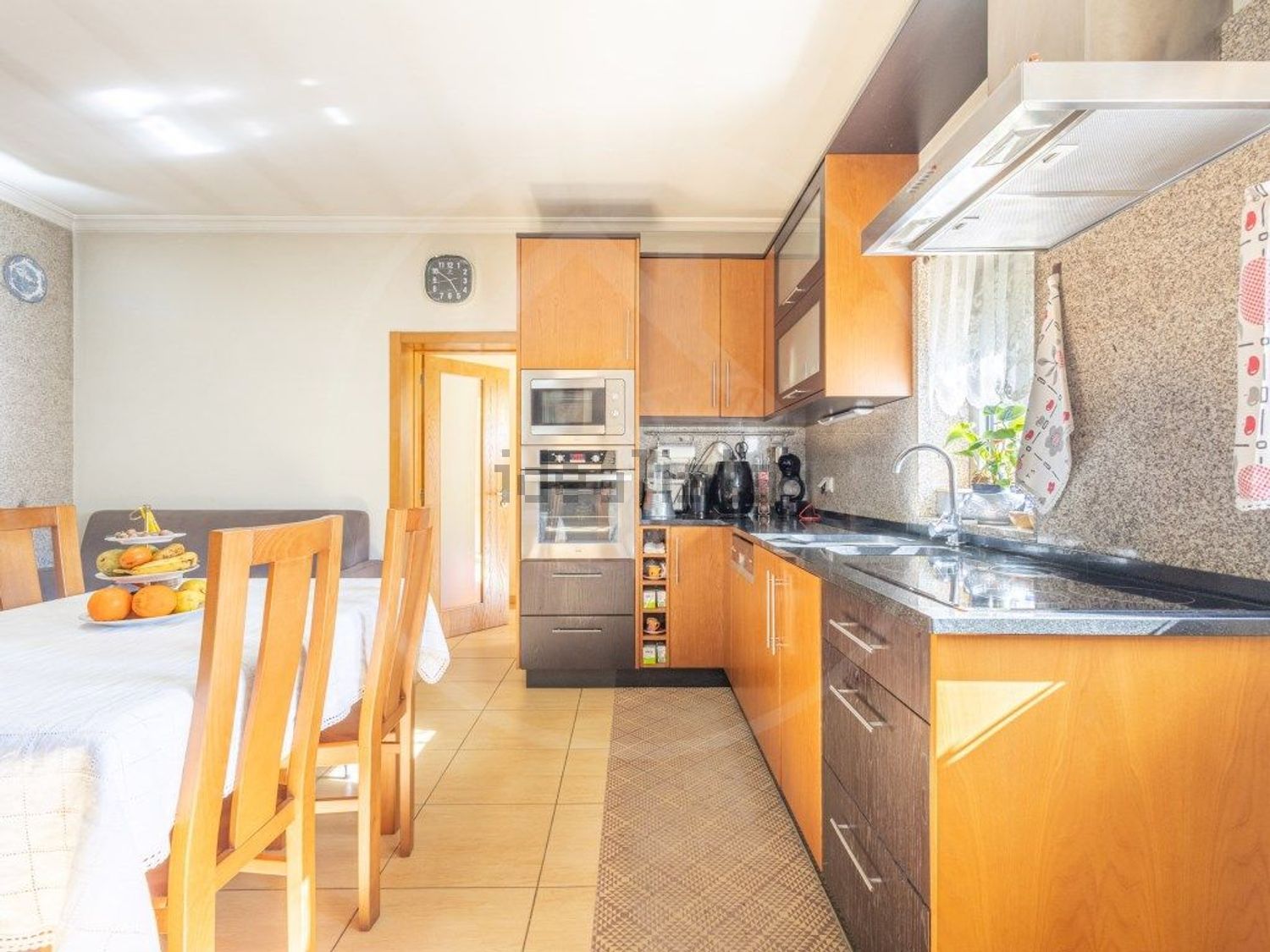 小楼房或独栋别墅出售在 Vila Pouca de Aguiar - 厨房