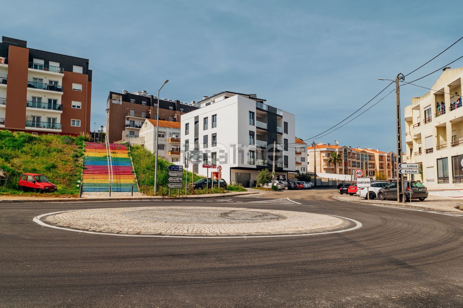 公寓 t2出售在Avenida Padre António Pereira de Almeida s/n - 外立面