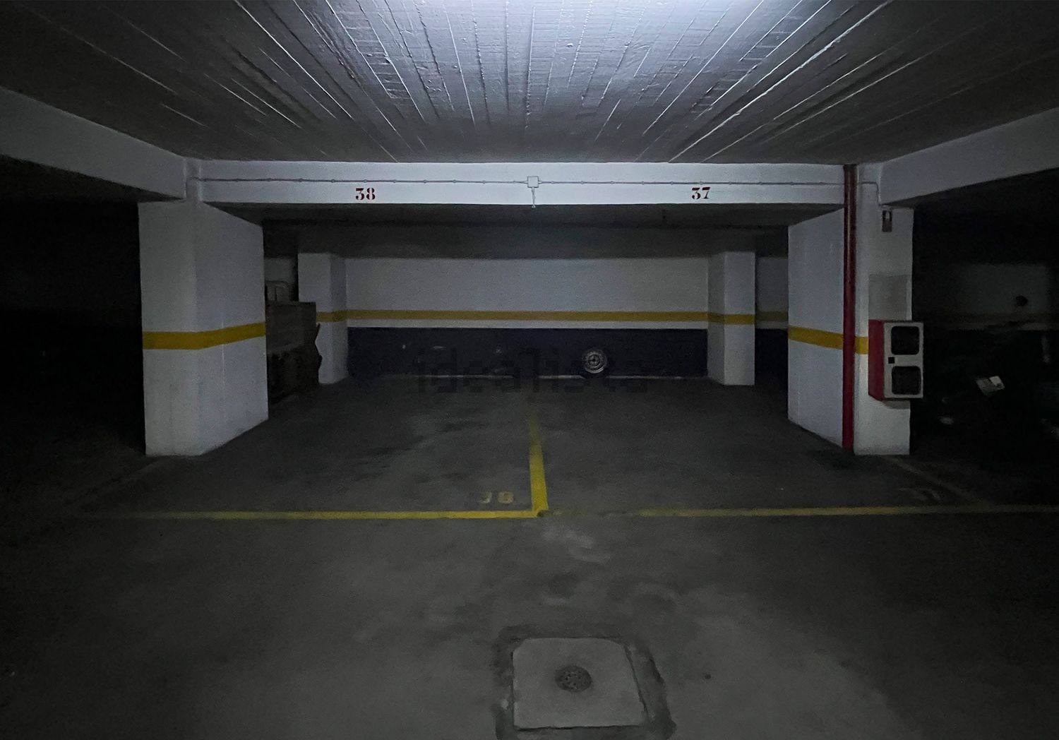 公寓 t3出售在Avenida Álvaro Pais, 25 - 停车位