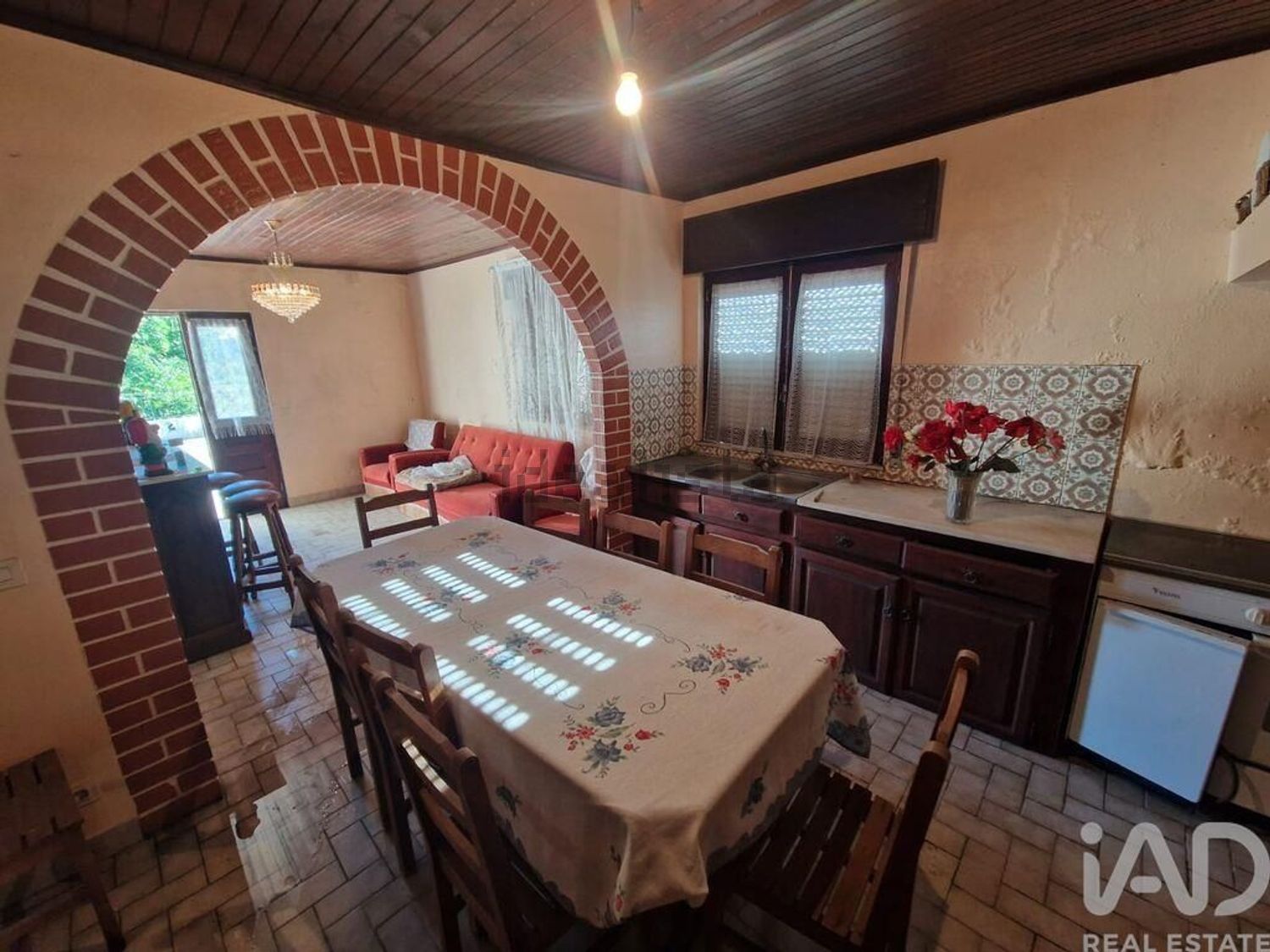 小楼房或独栋别墅出售在 Santa Marta de Portuzelo - 客厅
