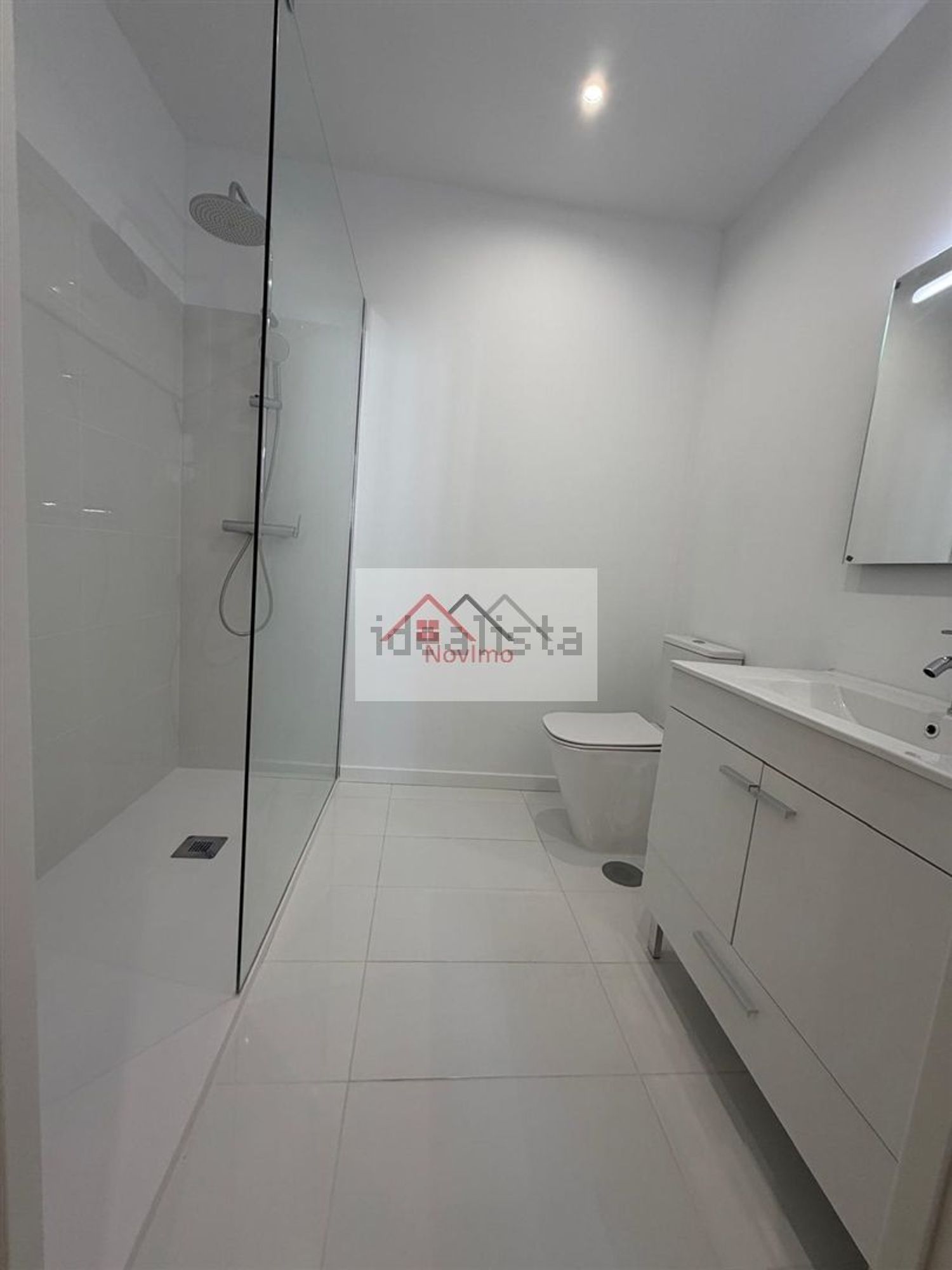 公寓 t3出售在 Vila Nova da Telha - 卫生间