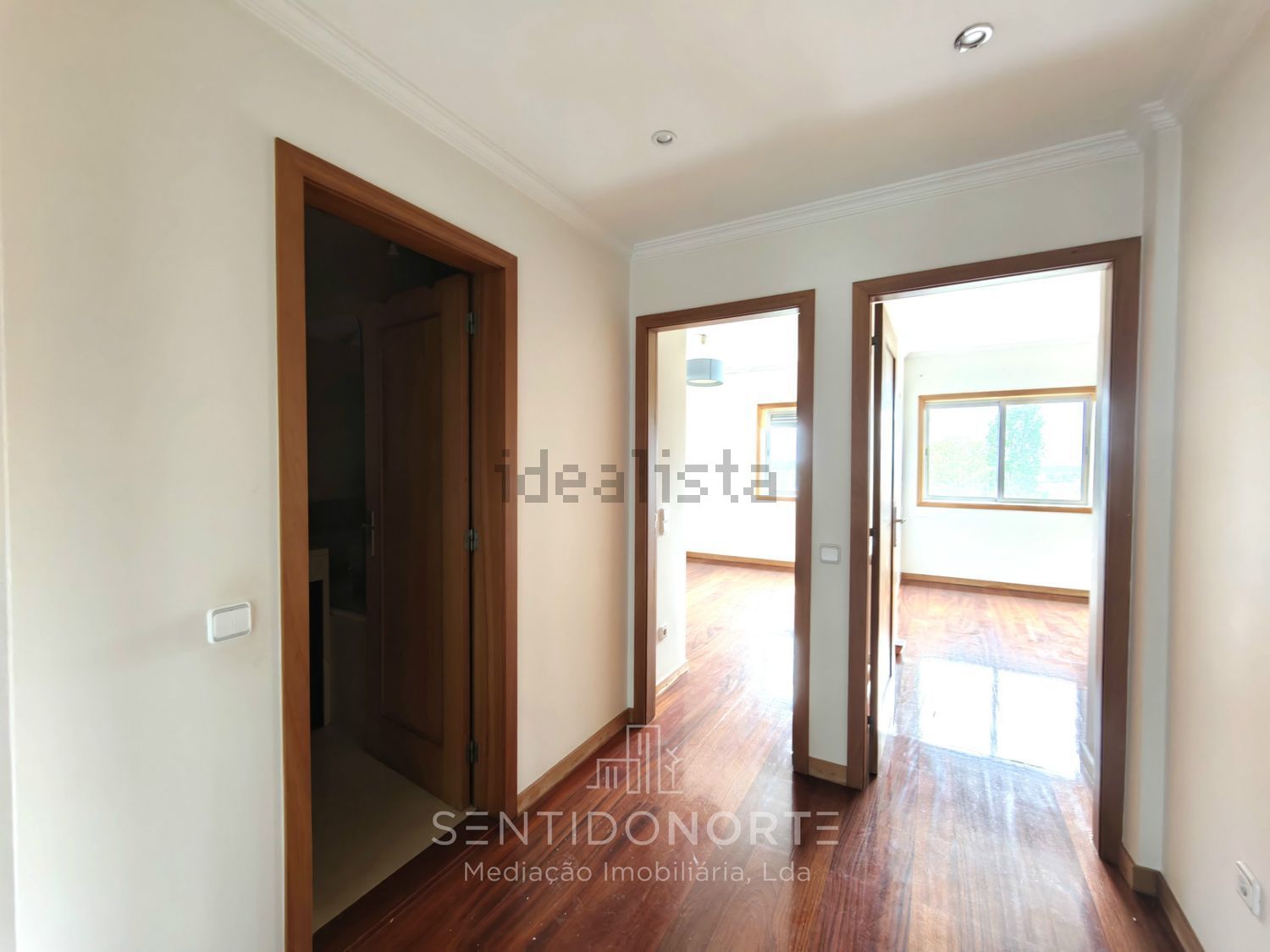 公寓 t3出售在Rua do Verdelho da Urbanização do Pinheiral, 313 - 过道