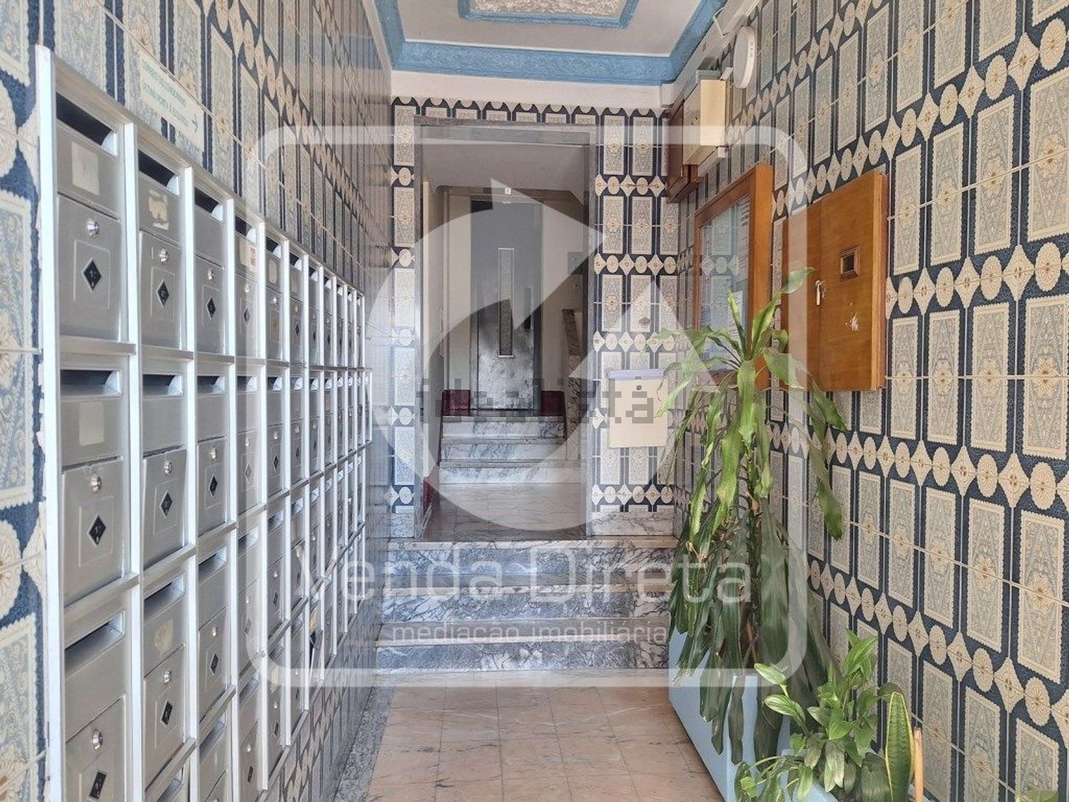 公寓 t1出售在Praceta Ribeiro Sanches, 2 - 过道