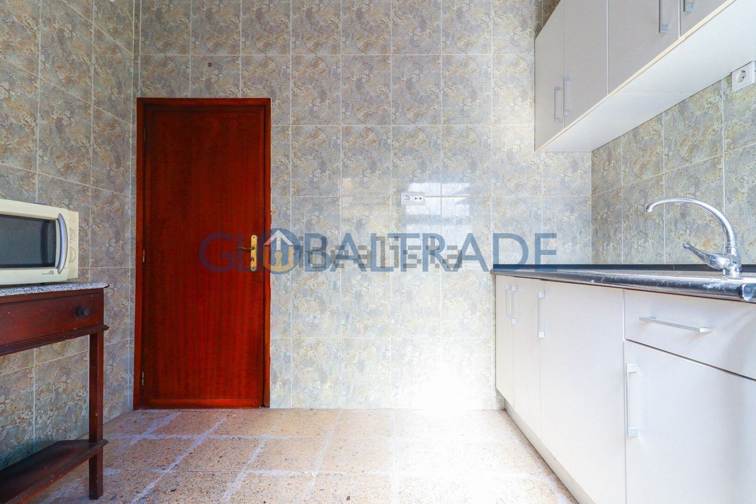 小楼房或别墅出售在 Carregais - São Miguel - 厨房