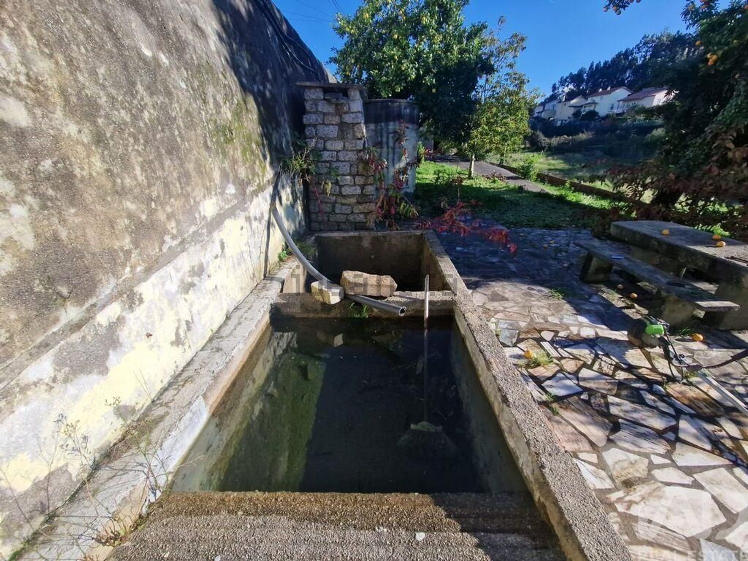 小楼房或独栋别墅出售在 Santa Marta de Portuzelo - 照片