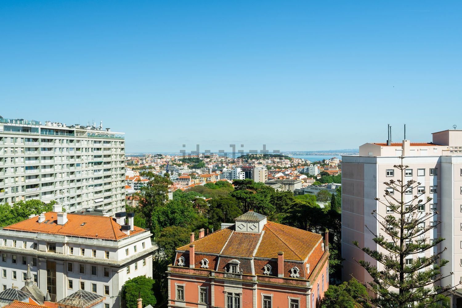 公寓 t5出售在Avenida Engenheiro Duarte Pacheco - 视线