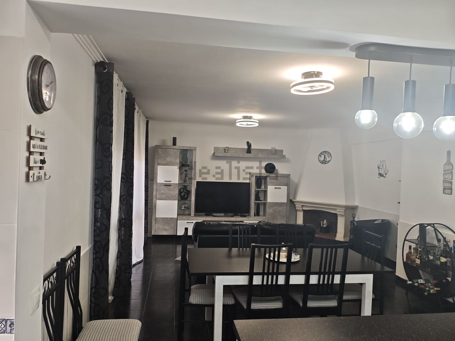 公寓 t2出售在Avenida da Liberdade, 28 - 客厅