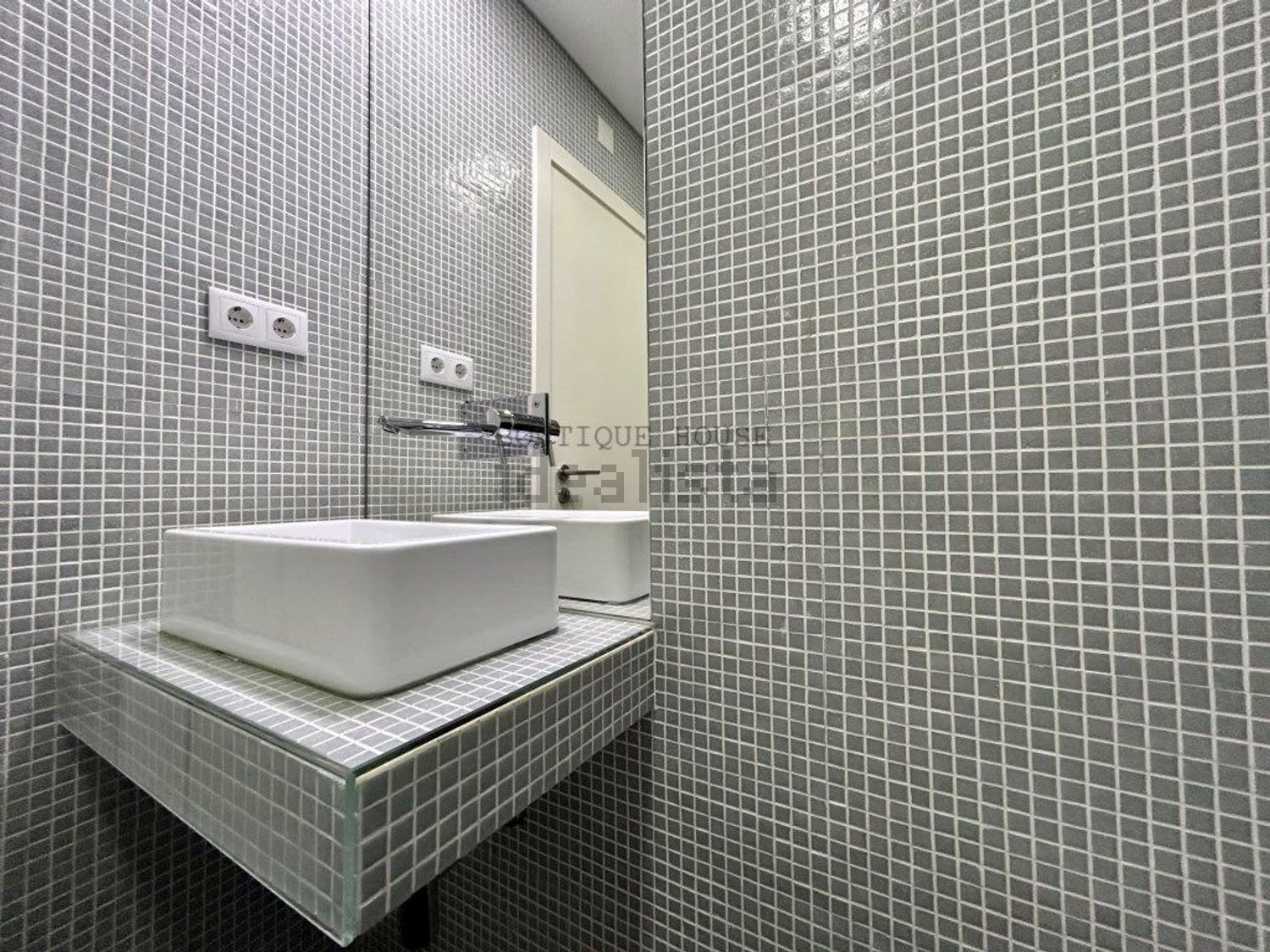 出租公寓 t3在 Cooperativa dos Arquitectos - Fonte da Moura - Pedra Verde - 卫生间