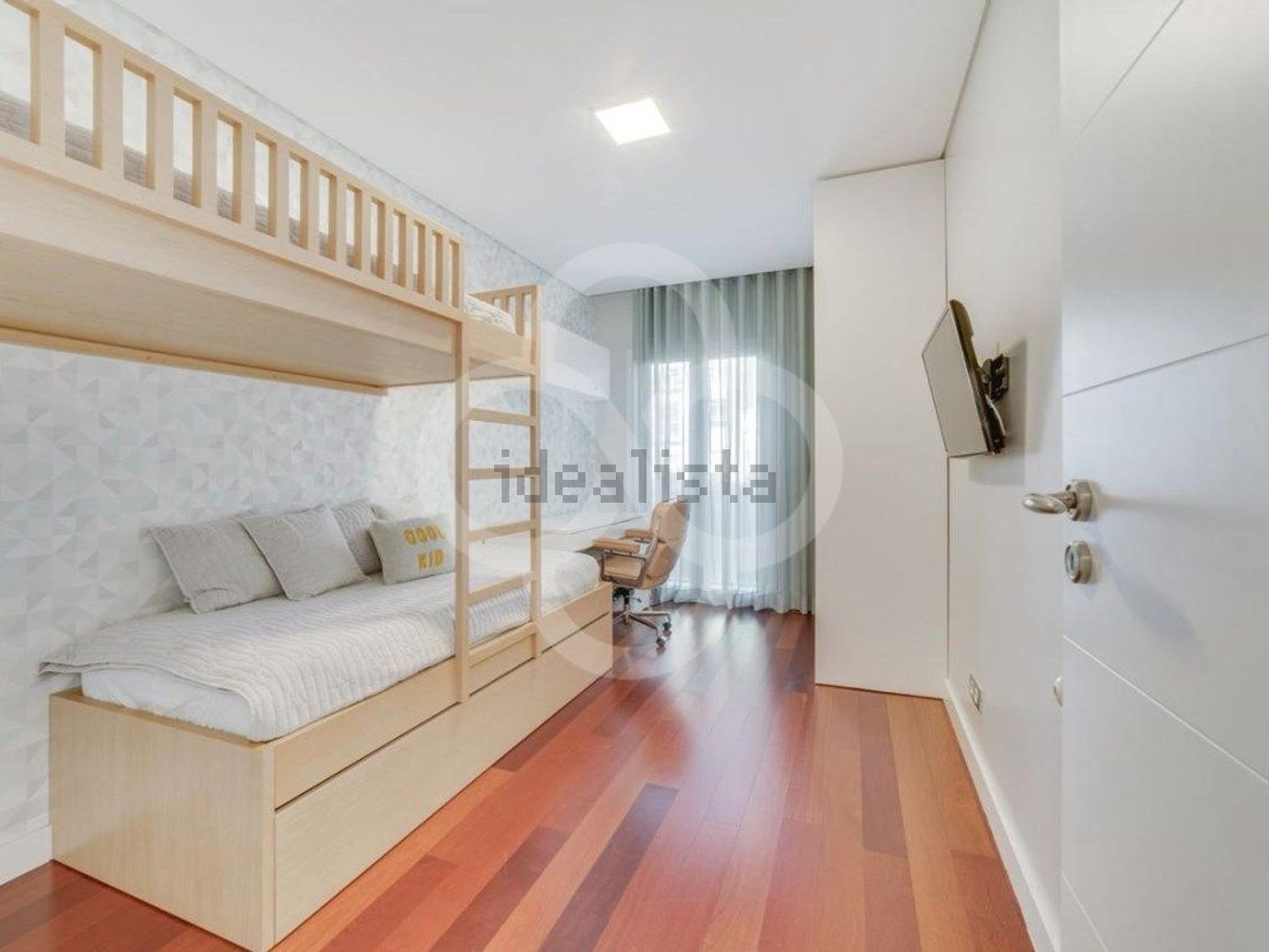 公寓 t4出售在Avenida Marquês de Tomar, 25 d - 卧室
