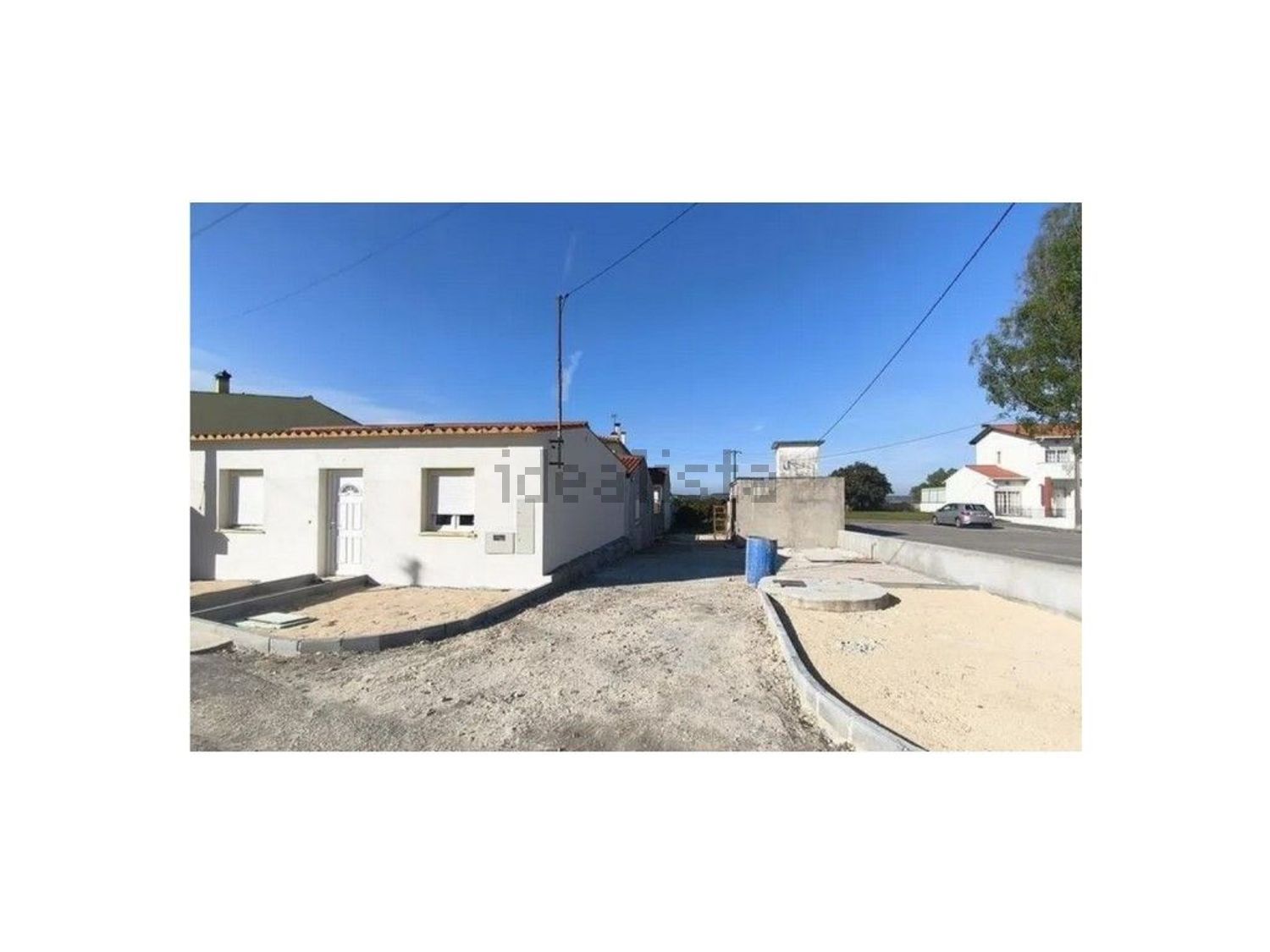 小楼房或独栋别墅出售在Rua Doutor Lopes Guimarães - 外立面