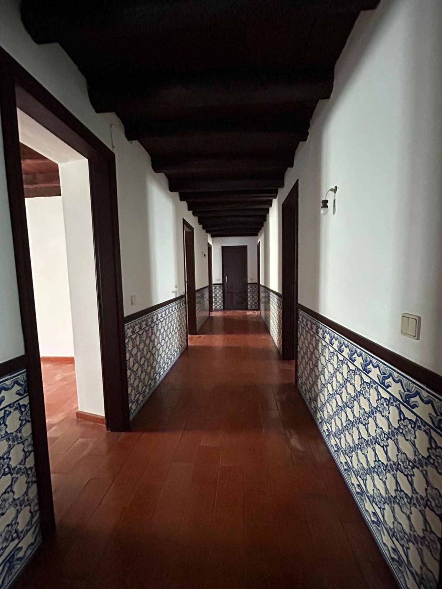 小楼房或独栋别墅出售在Rua da Quinta das Maias - 过道