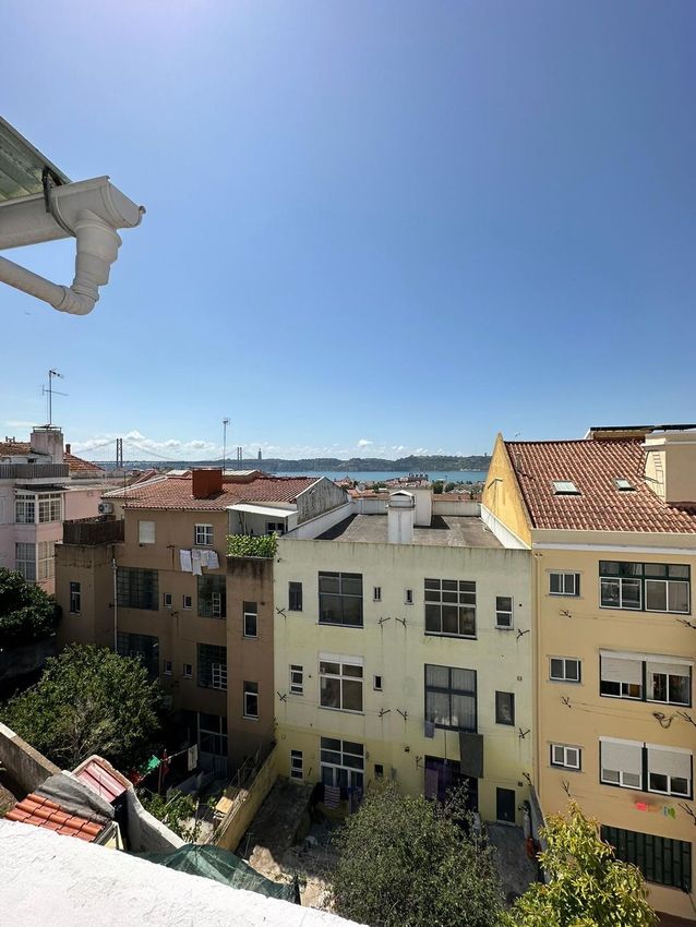 公寓 t2出售在Rua Coronel Pereira da Silva, 9
