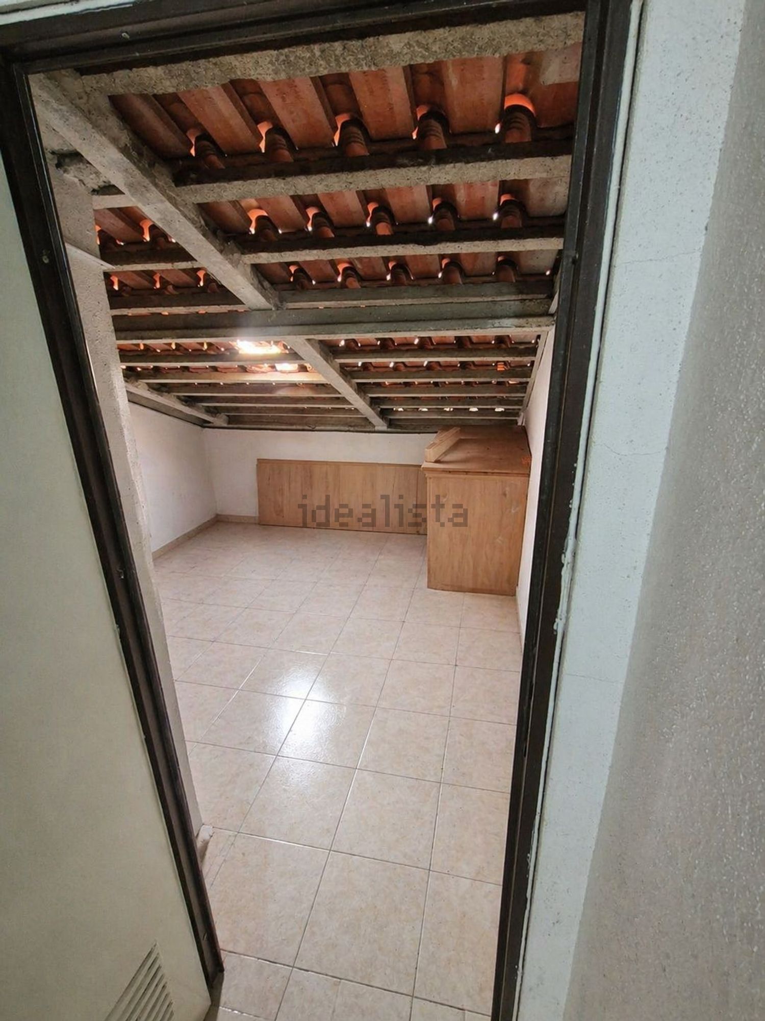 公寓 t2出售在Rua Do Olival - 储藏室