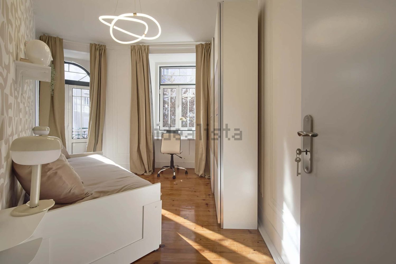 出租房间在Rua Cidade da Horta, 36 - 卧室