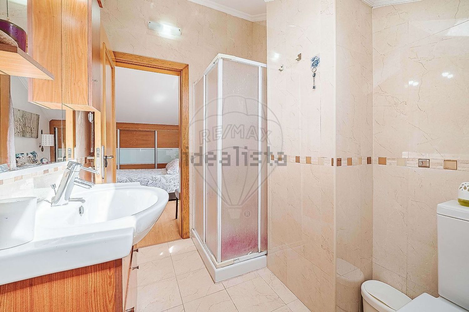 小楼房或独栋别墅出售在Rua José Relvas - 卫生间