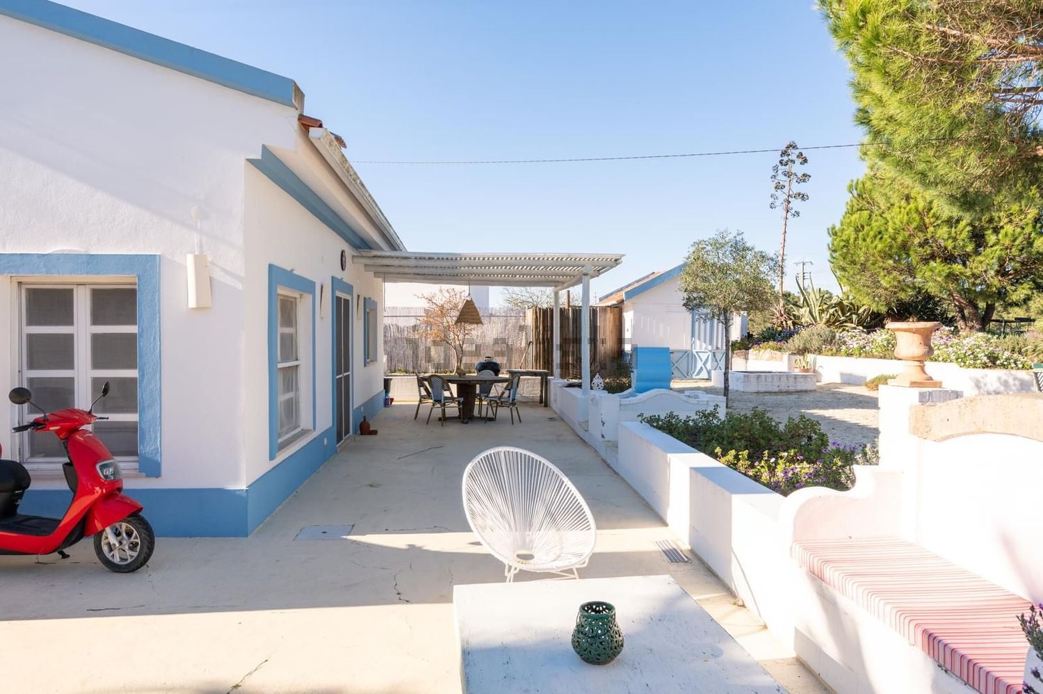 出租小楼房或独栋别墅在Rua Possanco - 外立面