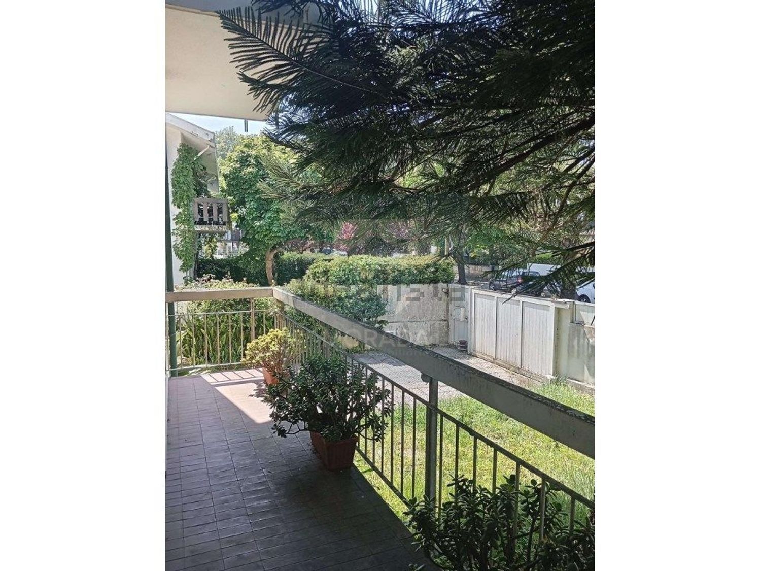 小楼房或独栋别墅出售在 Quinta Seca - Azenha de Cima - 花园