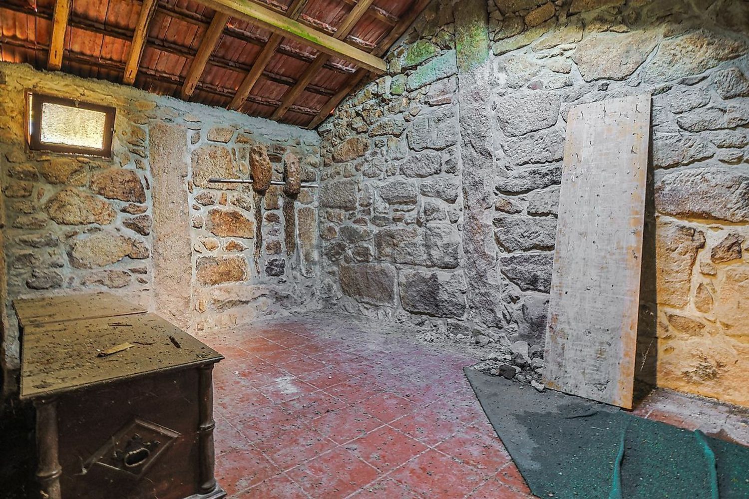 小楼房或独栋别墅出售在Rua da Capela de São Sebastião - 照片