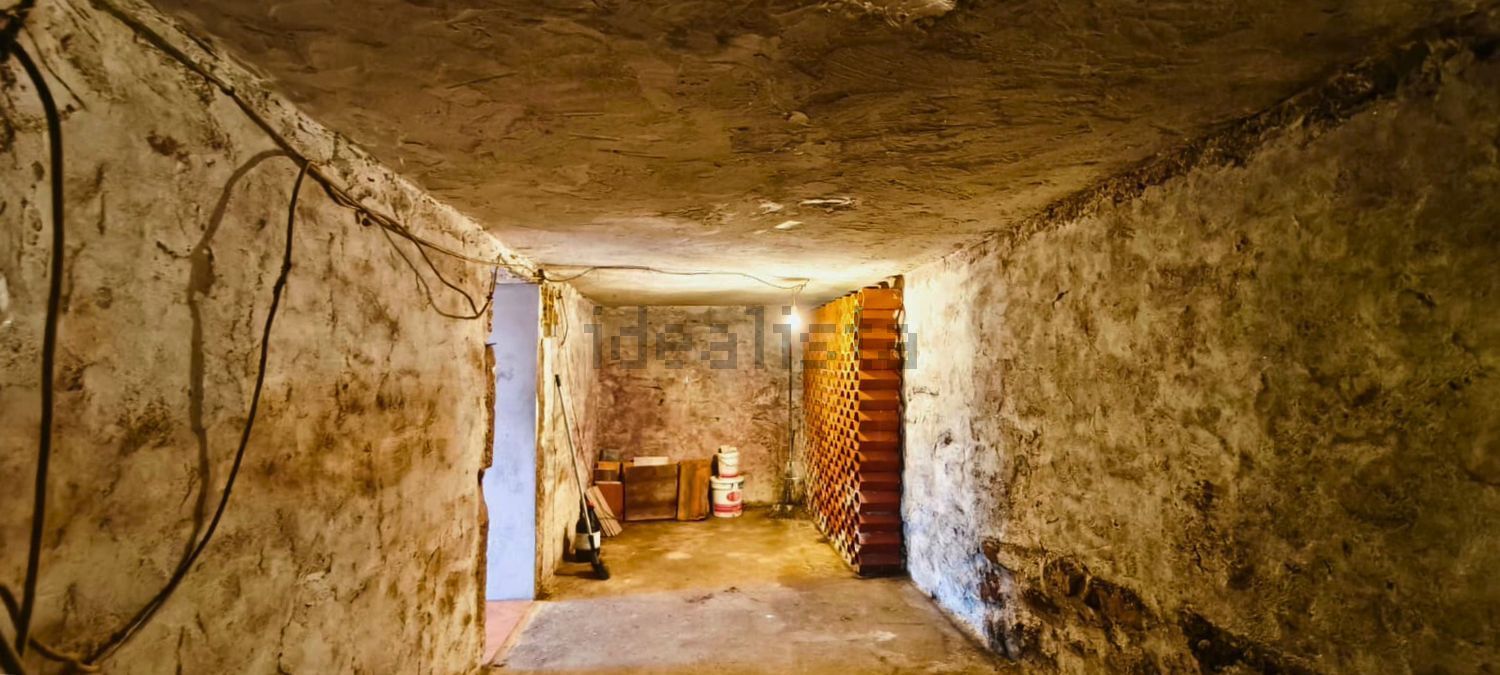 小楼房或独栋别墅出售在 Santa Marta de Portuzelo - 过道