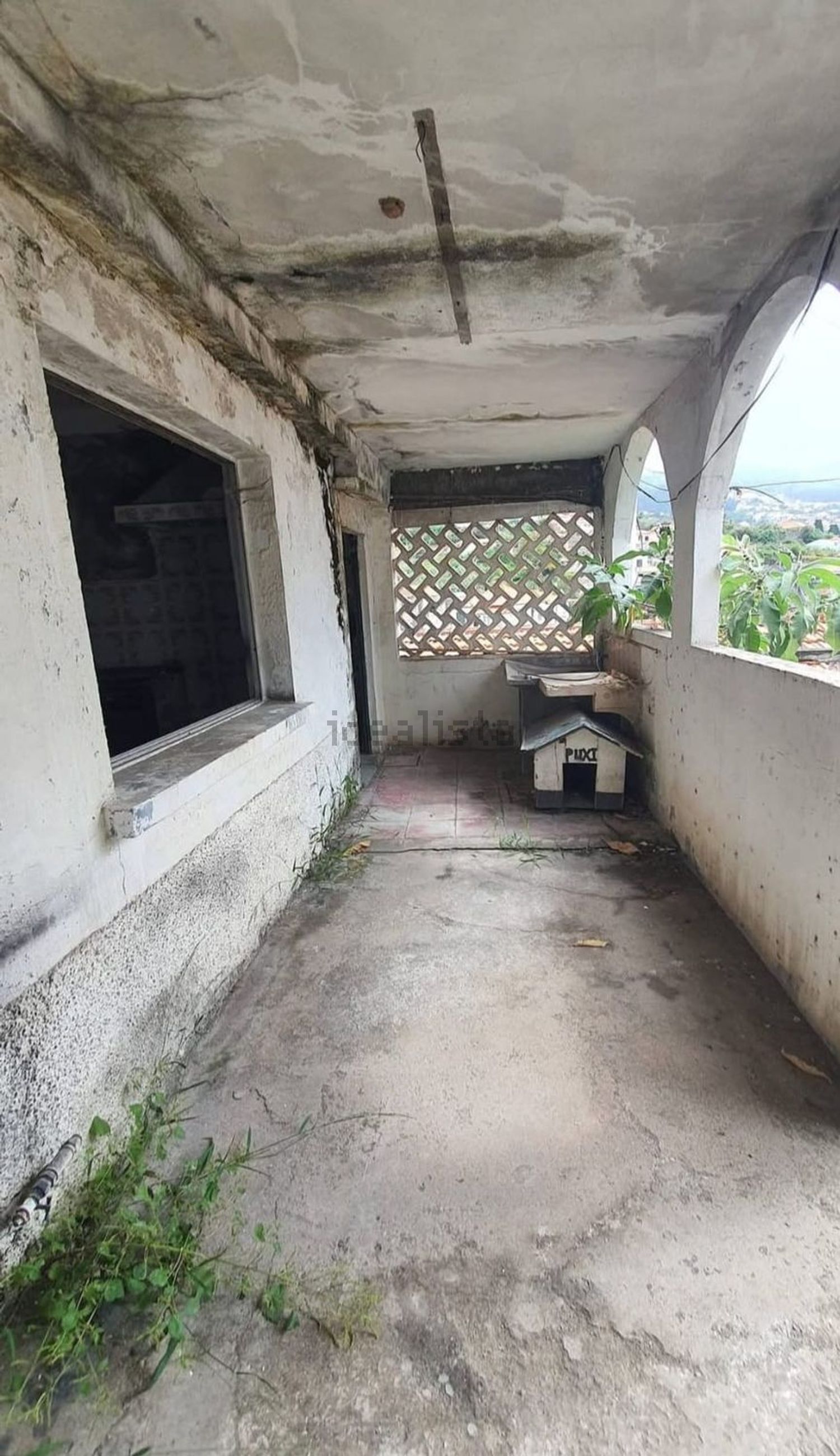 小楼房或独栋别墅出售在Beco da Pinheira s/n - 阳台
