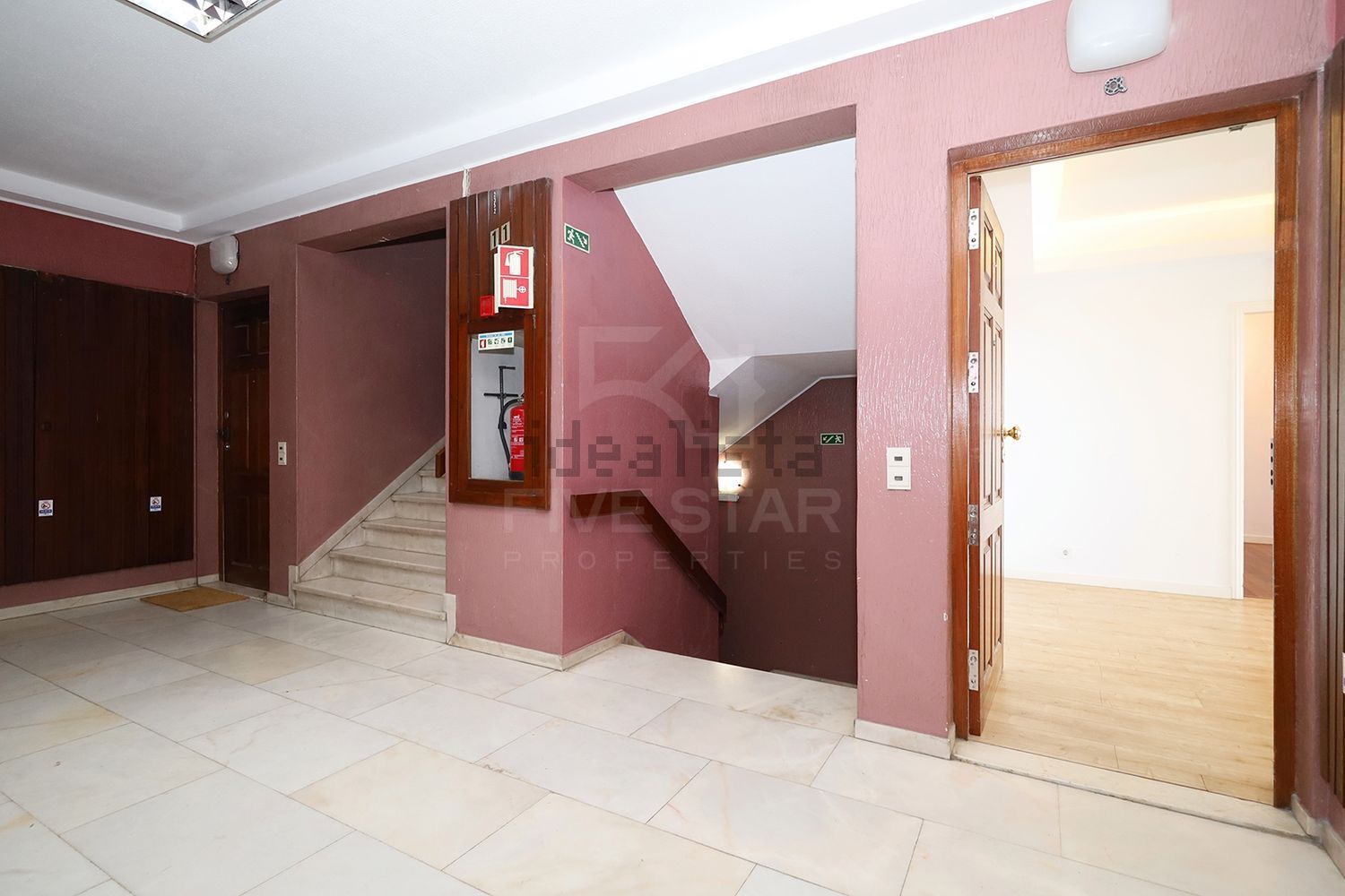 公寓 t3出售在Rua da Quinta das Palmeiras N27 - 电梯