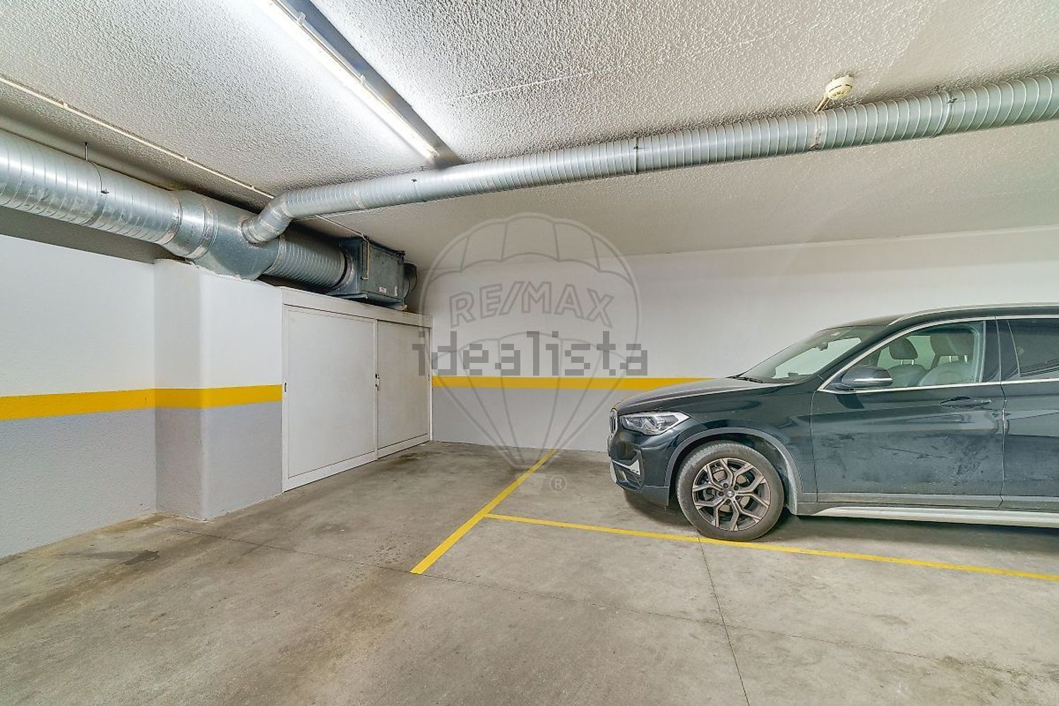 出租公寓 t2在Avenida Portugal - 停车位