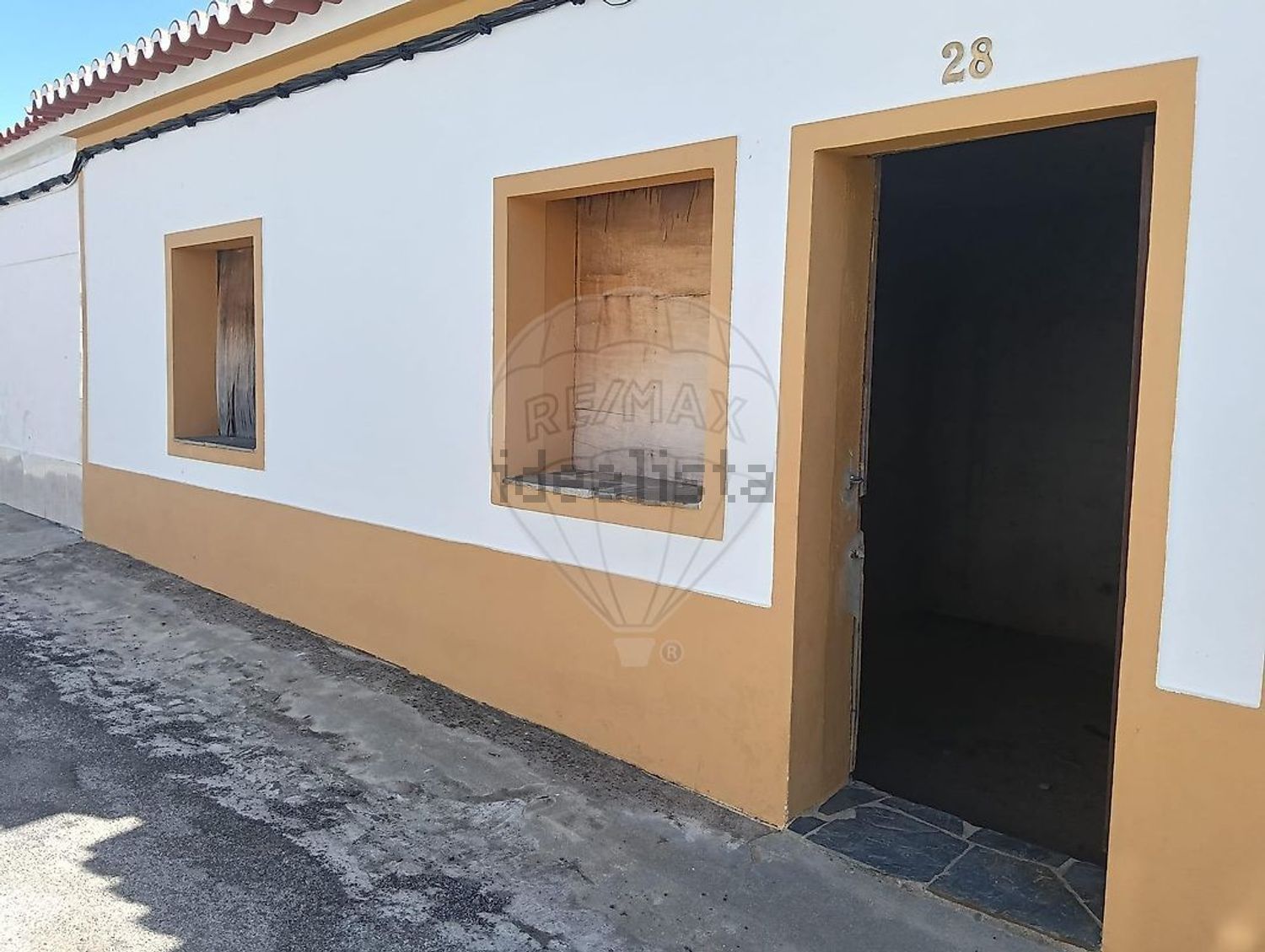 小楼房或独栋别墅出售在Rua de São José - 外立面