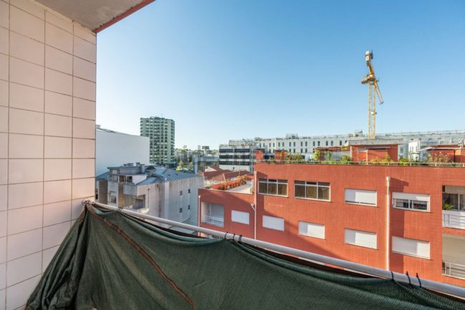 公寓 t3出售在Rua Nova de Santa Cruz, 5 - 游泳池